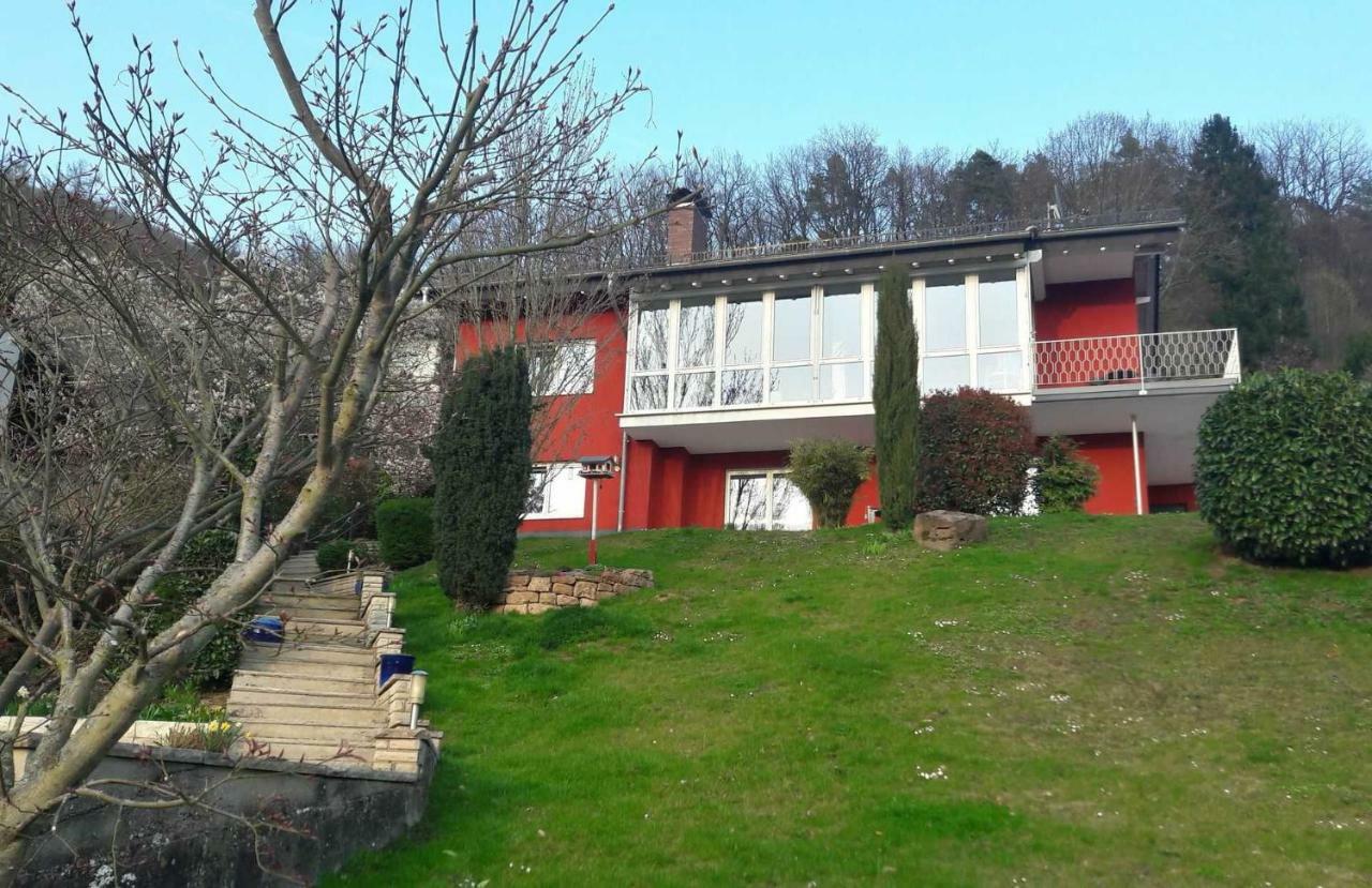 Ferienwohnung Casa Rossa Некарщайнах Екстериор снимка
